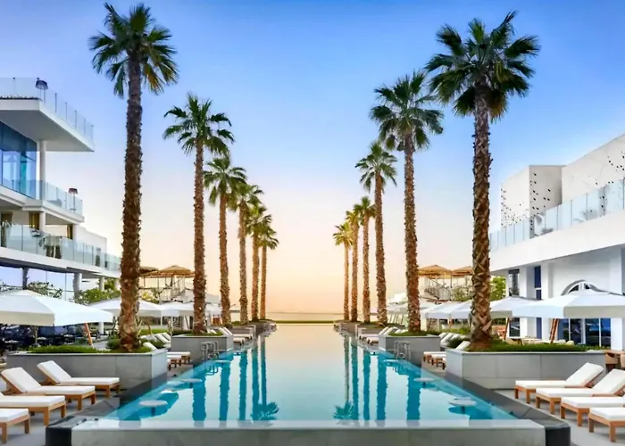 Villa Palm Haven Luxe 3 Bed Townhouse With Private Pool Dubai