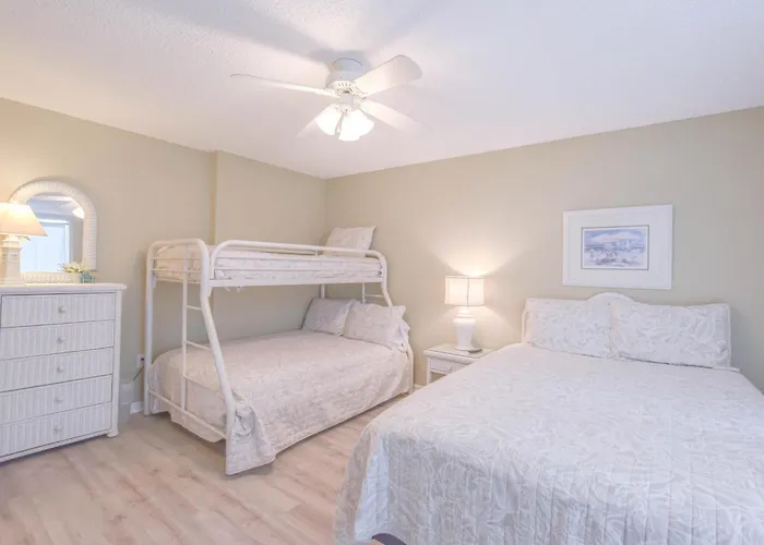 Shoreline Towers #3022 Destin