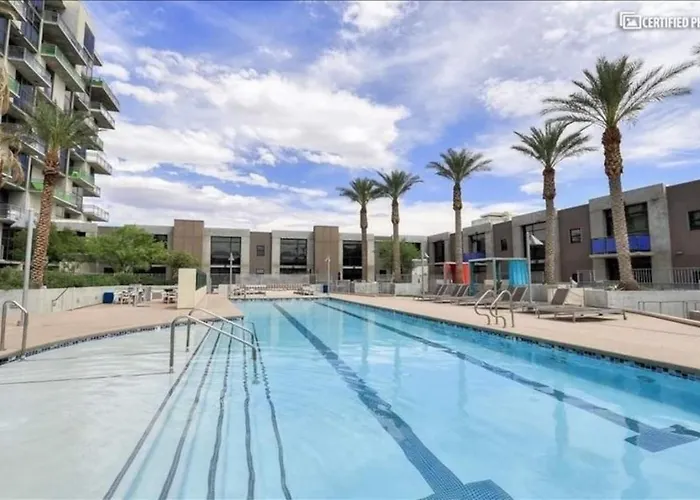 Villa Balcony Luxury High Rise Downtown Fremont Casinos Las Vegas