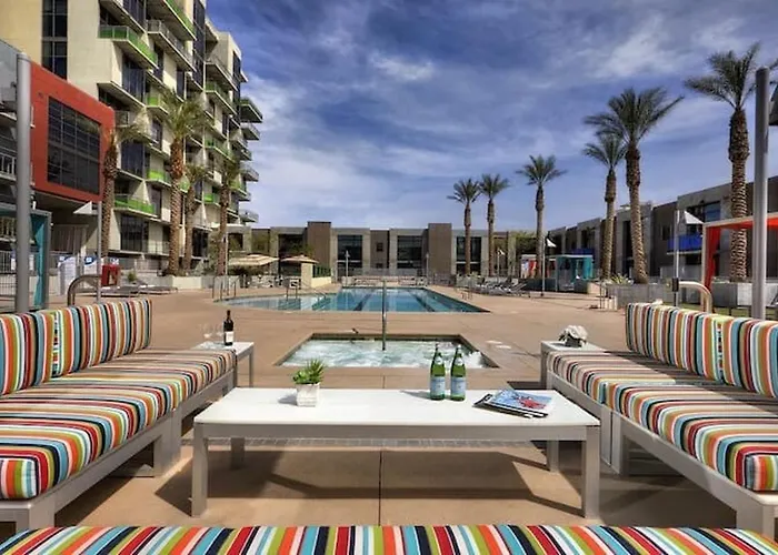 Villa Balcony Luxury High Rise Downtown Fremont Casinos Las Vegas
