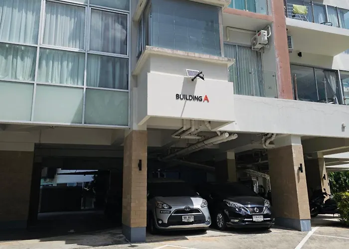 Chic Condominium Karon Beach