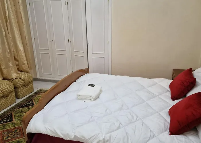 Appartement Propre Au Centre De Tanger