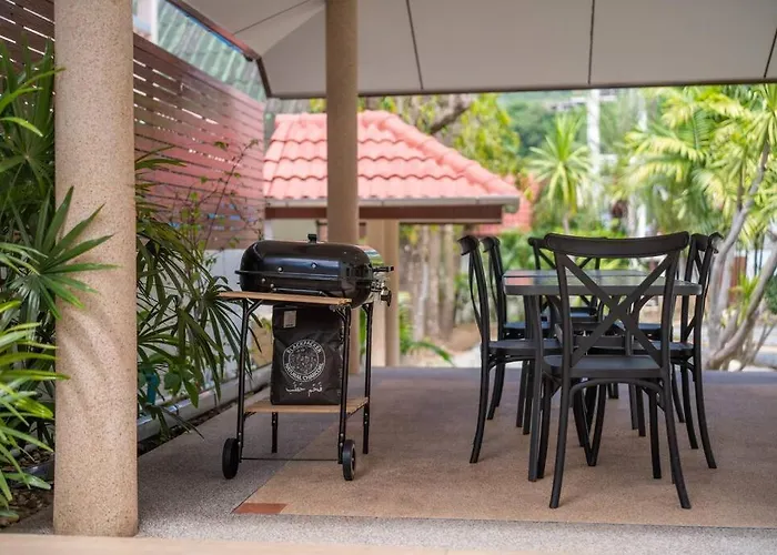 Villa Coast Charm 6Br House Karon