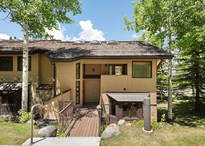 Lovely Snowmass View Townhome With Ski Access By The Woodrun V Townhouses Snowmass Village