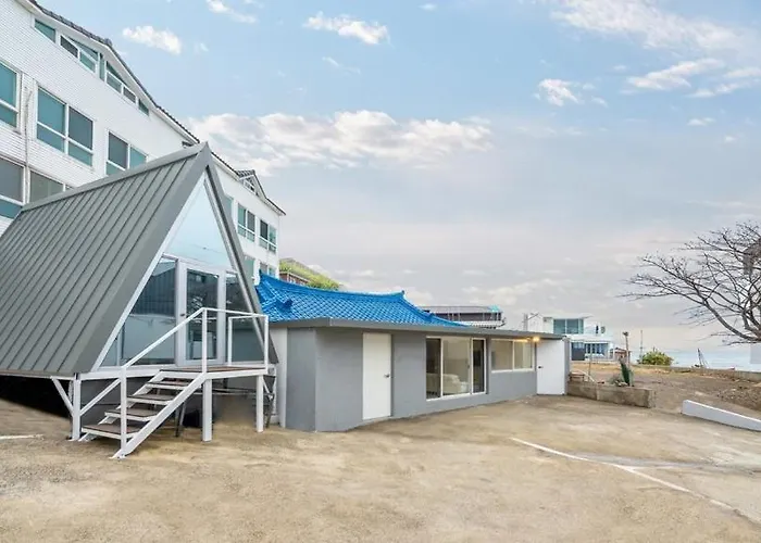 Waytree Ocean View Pool Villa Gyeongju