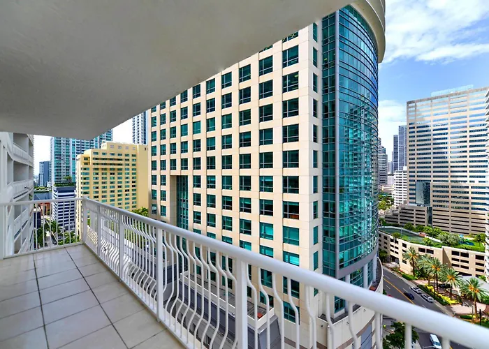 Condo That Will Make Feel The Ocean Breeze Close Miami