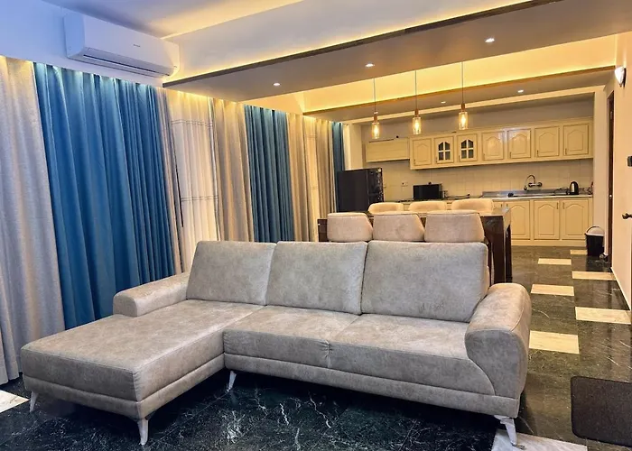 Colombo 7, Leisure Stay