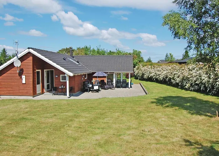 Holiday Home Bogo By 34 With Hot Tub