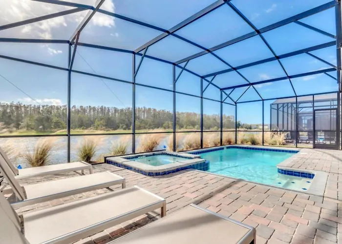 Spacious Villa Retreat With 9 Bedrooms 6381 Kissimmee