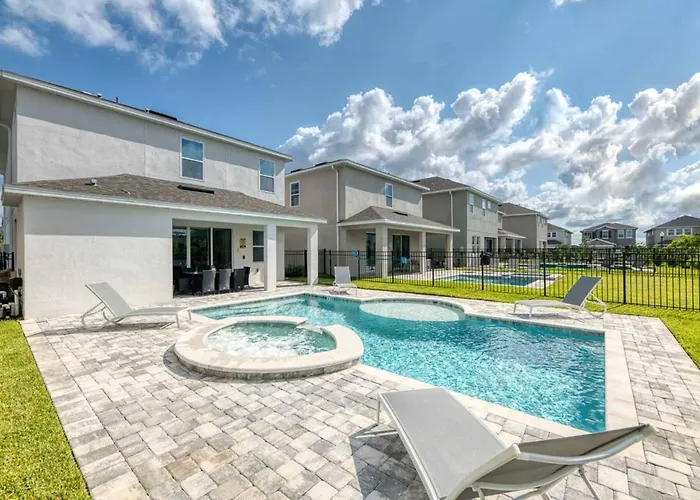 Perfect 5 Bedroom Villa On Encore Resort At Reunion Orlando Villa 5595