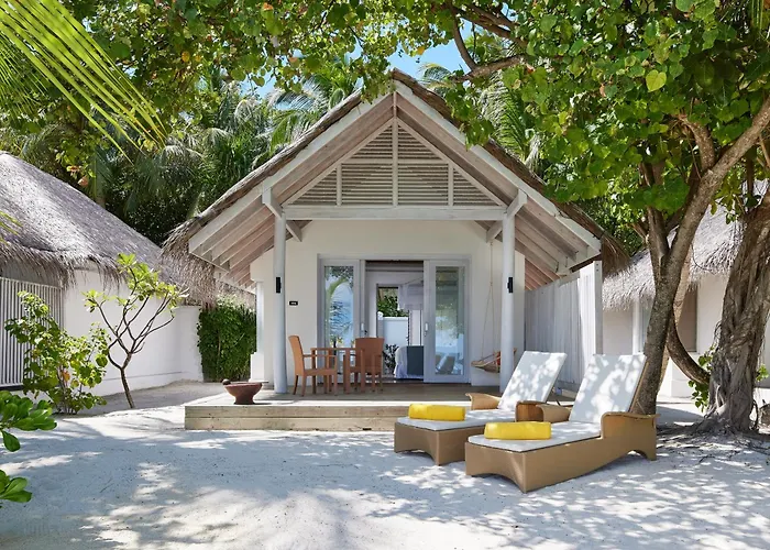 Nh Maldives Kuda Rah Resort Dhangethi