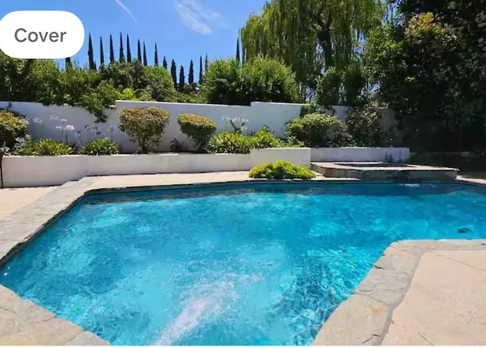 Beautiful 4Bd And 3Ba Pool Jacuzzi Vacation Home Los Angeles