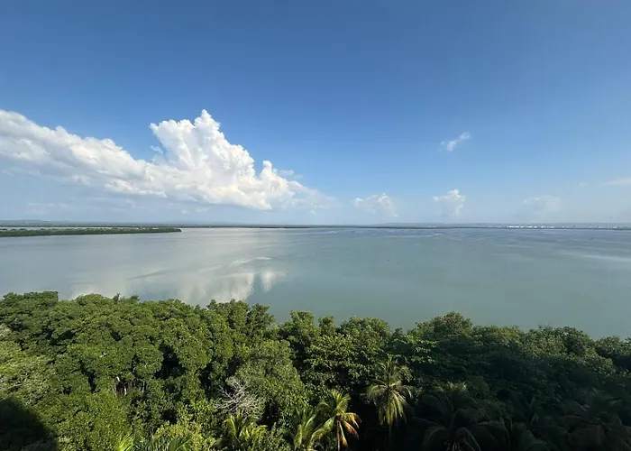 Amazing Bay View Apartment In Cartagena!