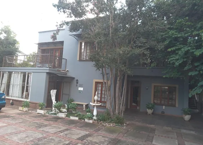 Fernivy Guest House Pretoria-Noord