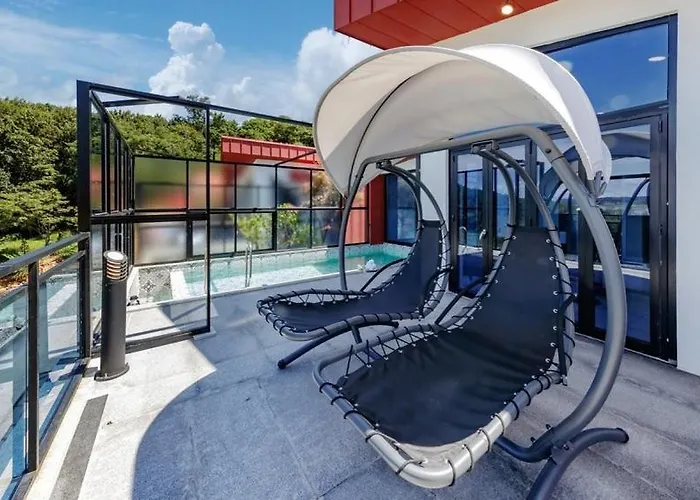Paju Obladi Pool Villa