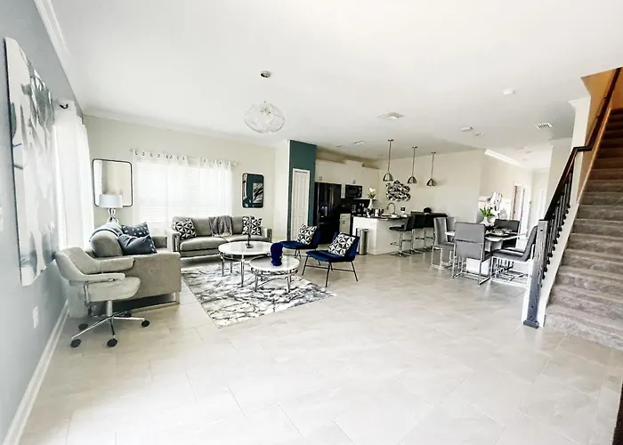 Luxury 5 Bedroom 4 Bath Private Pool Home 227 Kissimmee