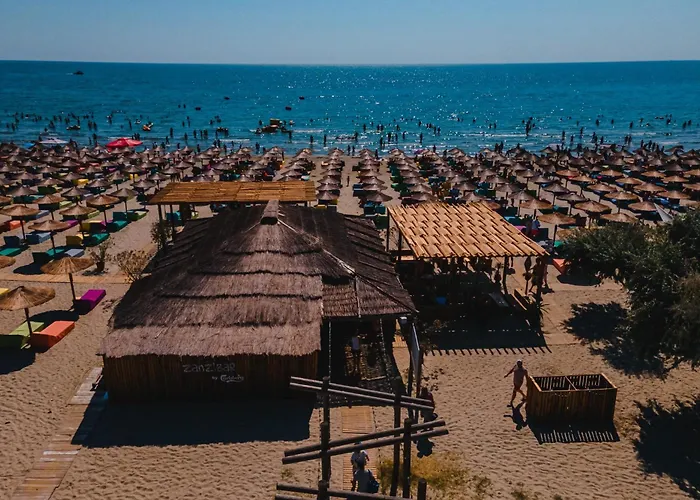 Andreas - Pool & Spa Beach Resort Năvodari