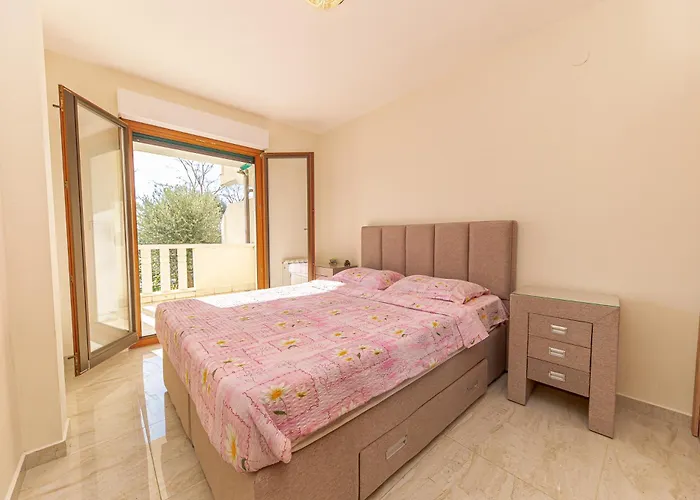 Apartment Sofija Petrovac na moru