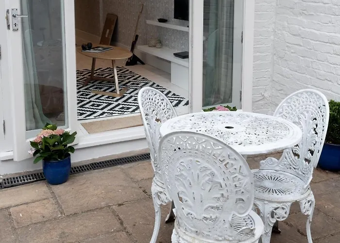 2Beds Apartment Garden & Jacuzzi Kensington London