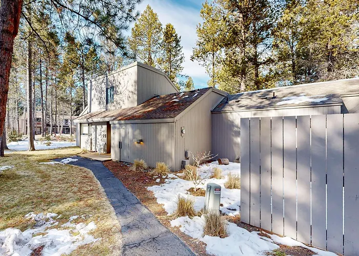 Meadow House 11 | Discover Sunriver