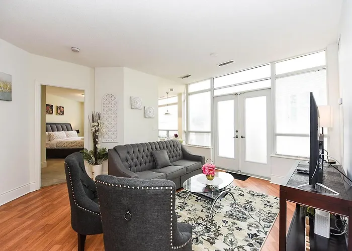 Planurstay - Amazing 2Br & 2Bth - Near Square One Mall Mississauga