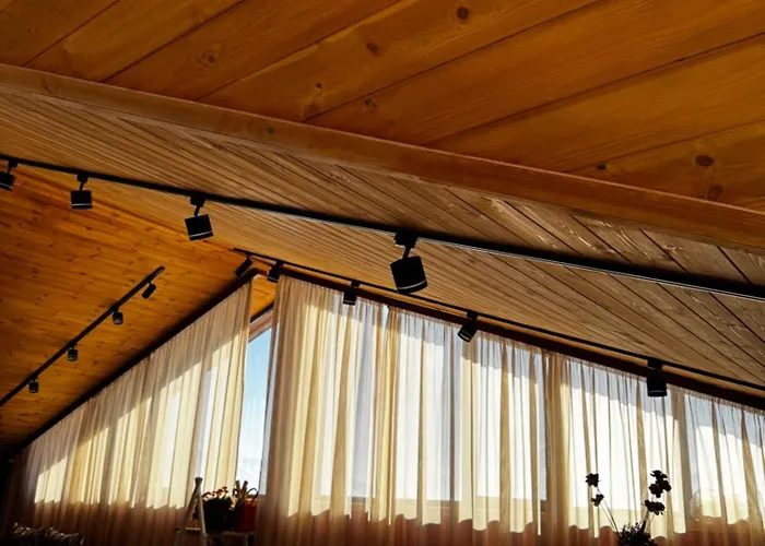 Aparan Guest House
