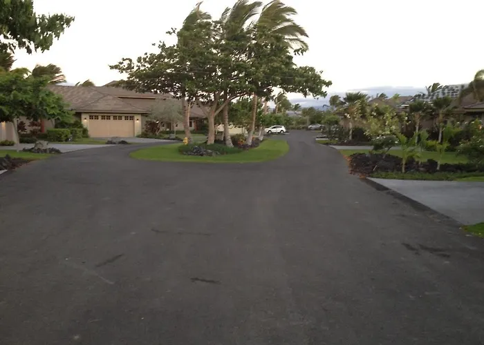 4 Bdrm House For 8 At Kamilo, Mauna Lani -- Ride Bikes Or Walk To Beach Waikoloa