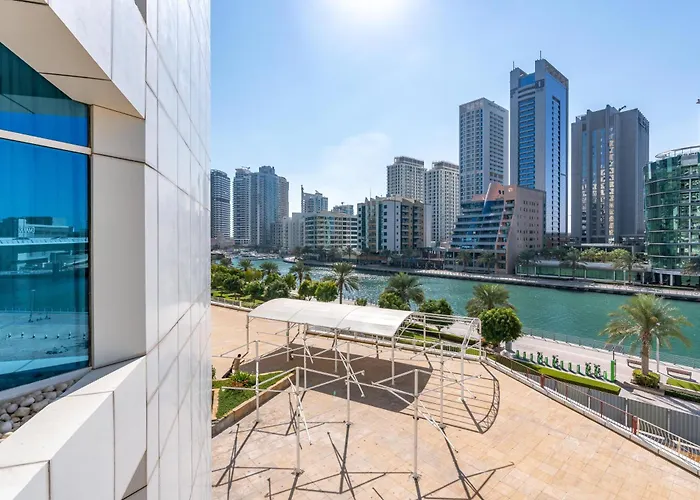 Stylish 1-Bedroom With Stunning Marina Views At Dorra Bay Dubai