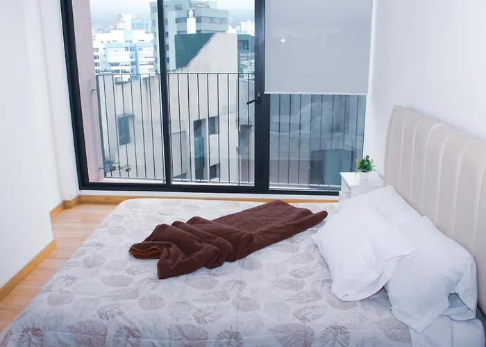 Hermoso Departamento Con Piscina En Edificio Epiq Quito