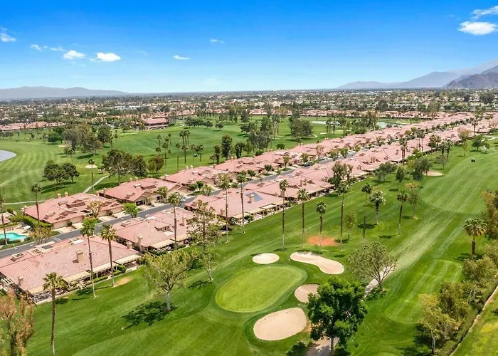 Villa Woodhaven Great Views On Golf Course Palm Desert