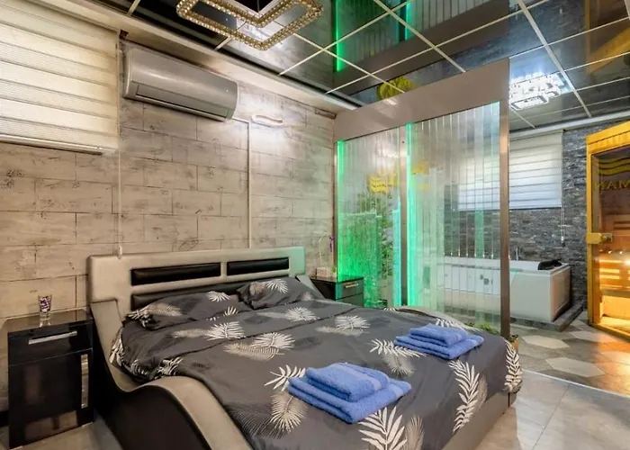 Aqualux Apartment With Garage And Spa Belgrad