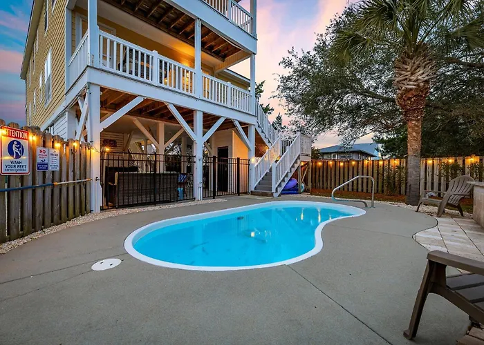 Big Bear Coastal Cabin Myrtle Beach