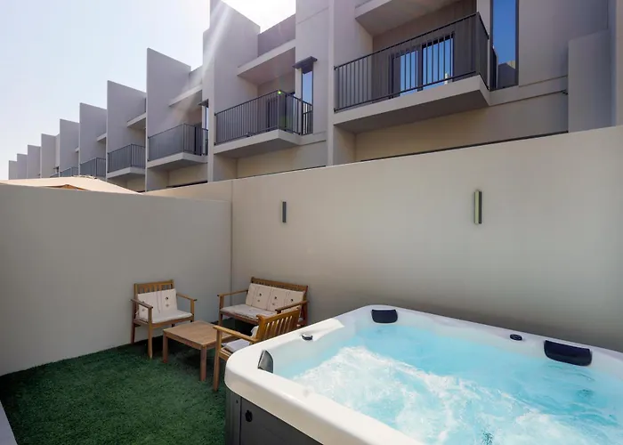 Mag Eye Townhouse - 2Br & M Room Townhouse - Allsopp & Allsopp Dubai
