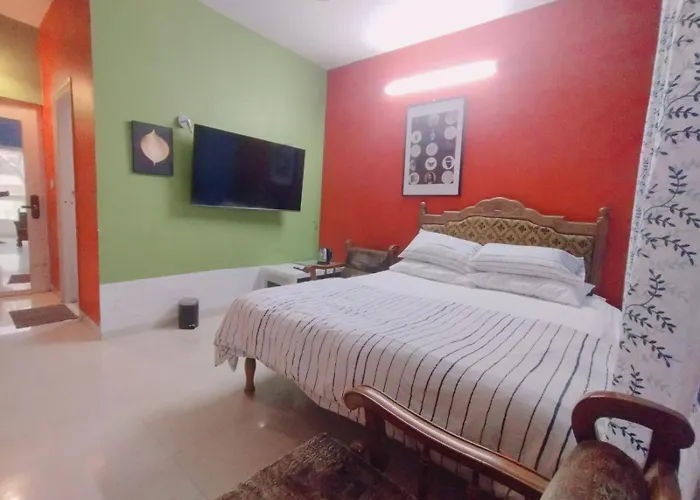 Amazistay Offers Luxury Room With Private Bathroom, Balcony & 55 Inch Tv & Shared Jacuzzi Paid Access, Book Lover, Near Ramaiah College Hospital Bangalore