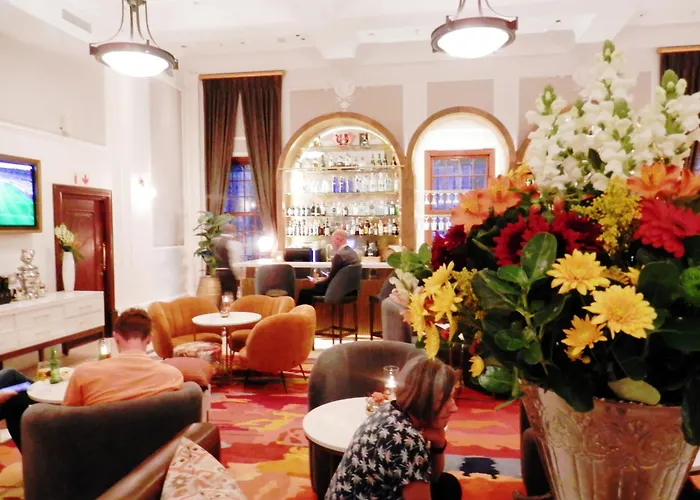 Taj Cape Town - Large 5 Star Luxury Suite With Kitchenette, Hotel Amenities