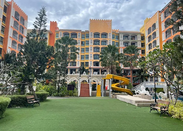 Venetian Signature Condo Pattaya Jomtien Beach