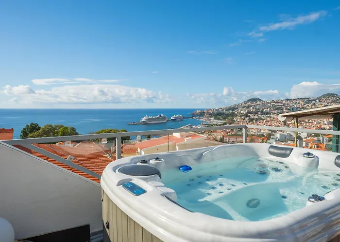 Villa FLH Funchal Sissi Lanço with View