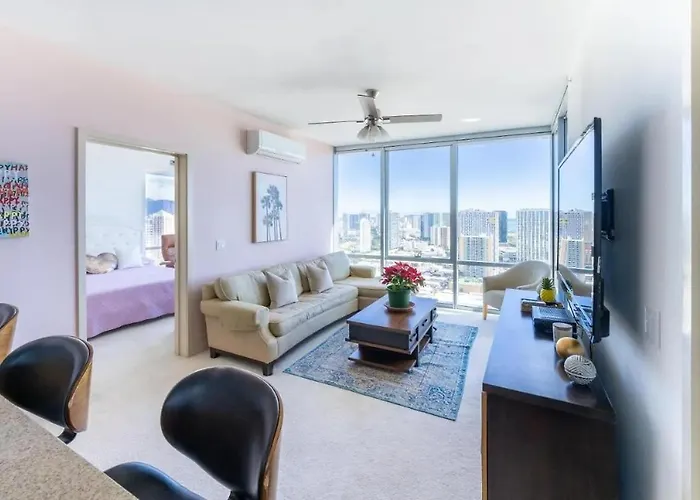 Luxury Oasis Residence Honolulu