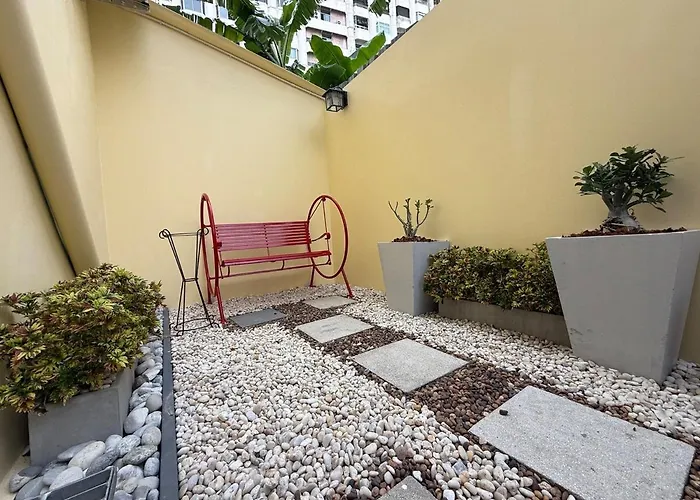 Luan Heritage Surawong Bangkok