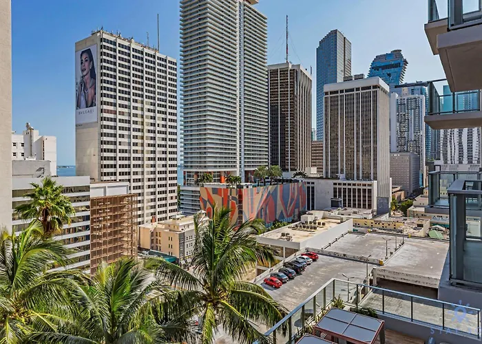 Beautiful Apartment With Gym And Amazing Pool Miami