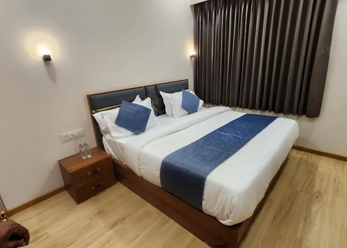Hotel The Aeraj, Ahmedabad