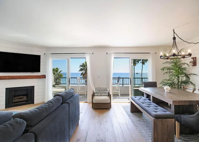 Beachfront Hideaway Santa Barbara