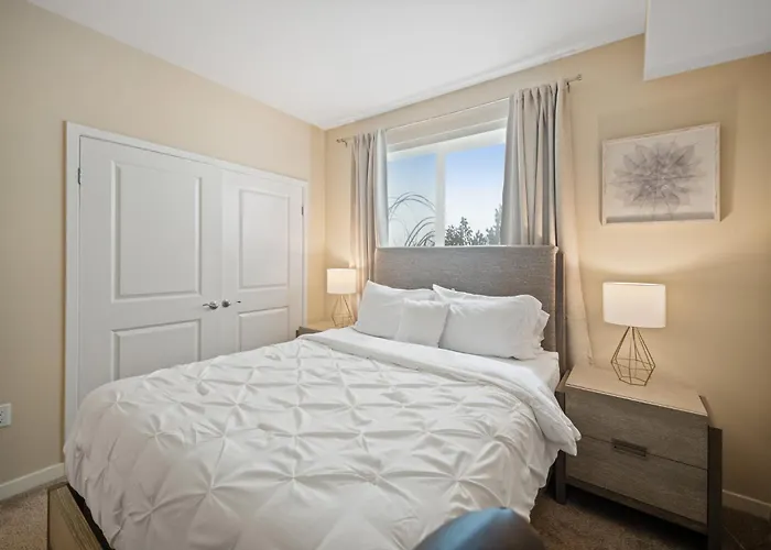 Ferienwohnung Chic 1Br Retreat With Pool, Gym & Jacuzzi In Mid Wilshire & Miracle Mile Los Angeles