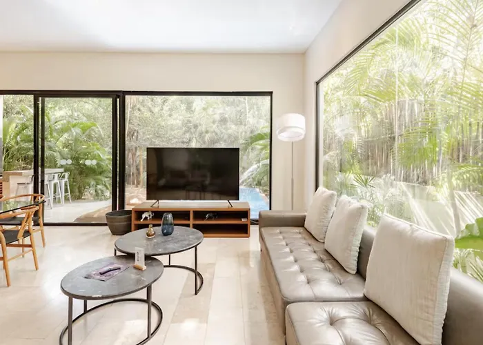 Luxurious Villa At Exclusive Gated Community La Privada Aldea Zama, 5 Bedroom Private Pool & Concierge Service Tulum