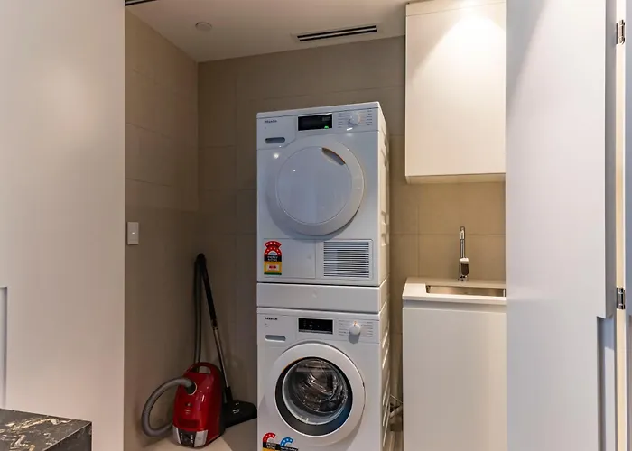 Ferienwohnung High-Level 2B Stunning Water Views In Barangaroo Sydney