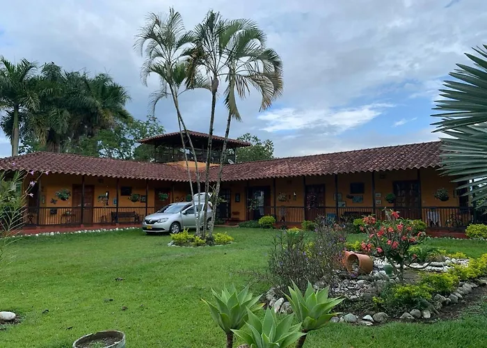 Finca Chalet El Robledal Pueblo Tapao