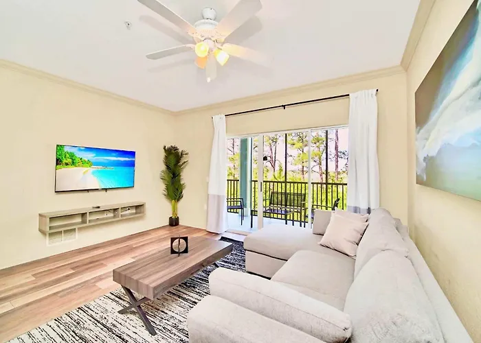Near Disney - Spacious 3Br Condo With Pool Orlando