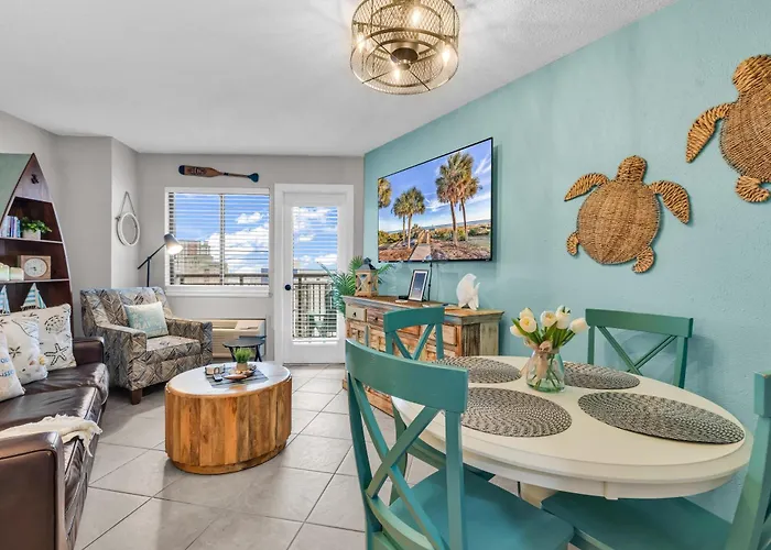 Oceanfront Resort, Great Views, King Bed, 7 Pools Myrtle Beach