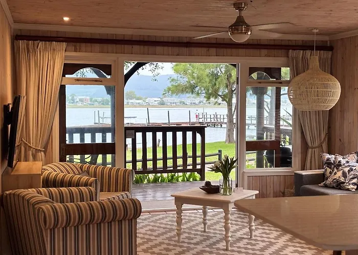 The Amble Cottage - On The Knysna Lagoon