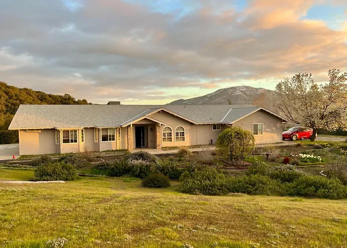 Home At Yosemite Oakhurst